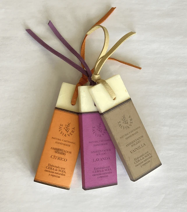 Trío de ambientadores: Cítrico, lavanda y vainilla.